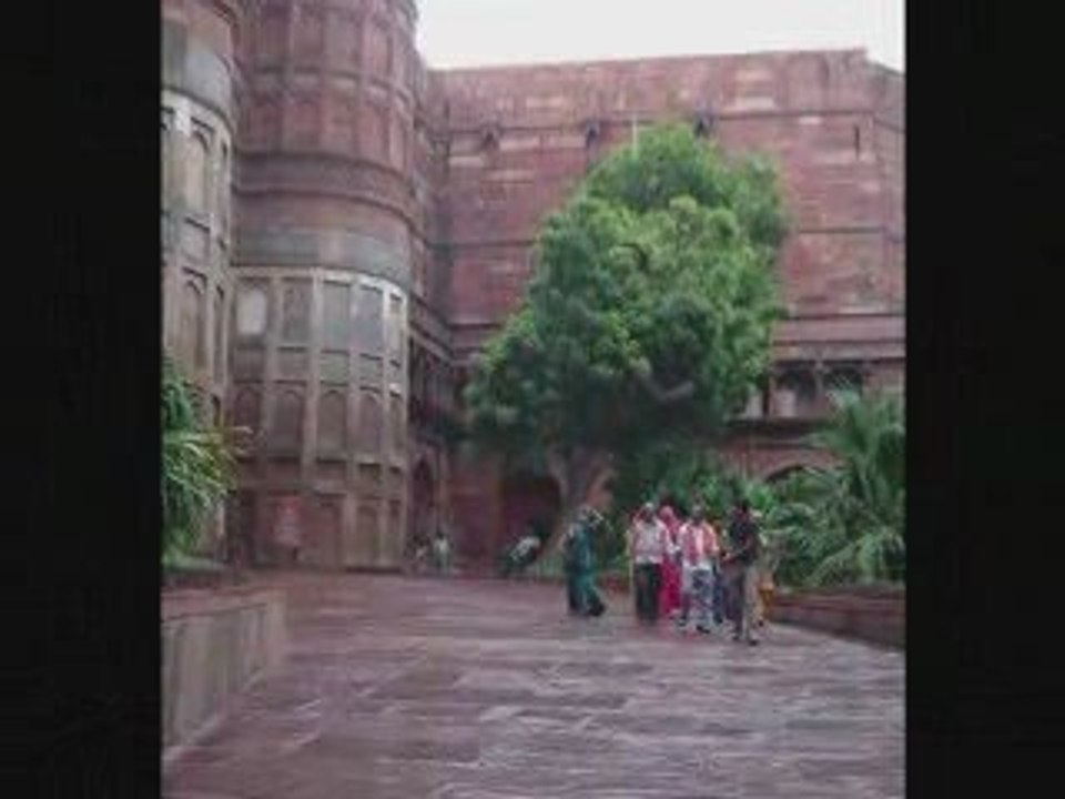agra aout 09