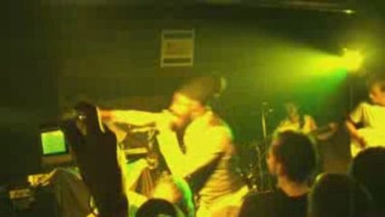 Lutan Fyah backed by Dub Akom Live Zurich