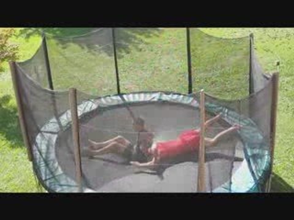 Winterbros Trampolin Wrestling Summer 2009 - Best of!