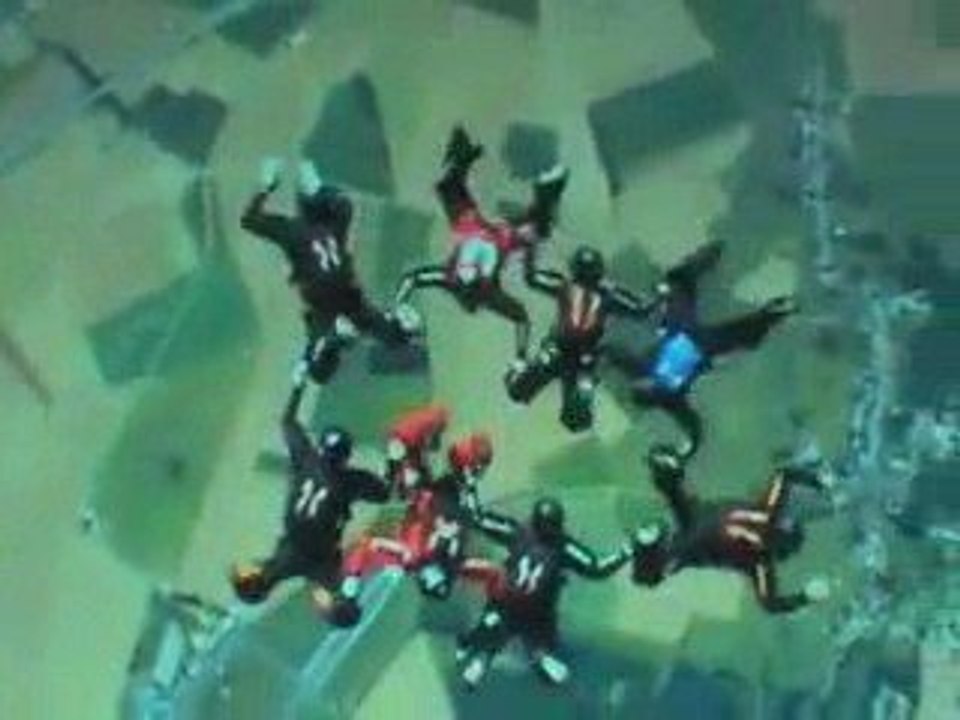 Maubeuge : championnats de France de parachutisme 2009