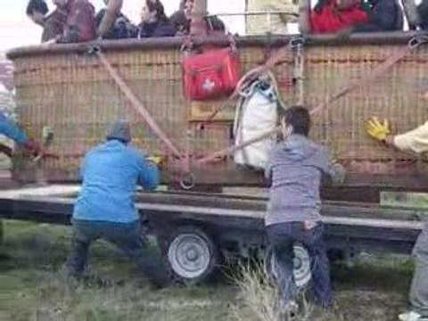 KAPADOKYA DA BOLAN ve BALONLA UÇUŞ ( KAPADOKYA BALON -5- )