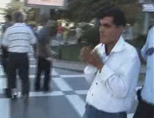 belediye binasında intihar etmek istedi