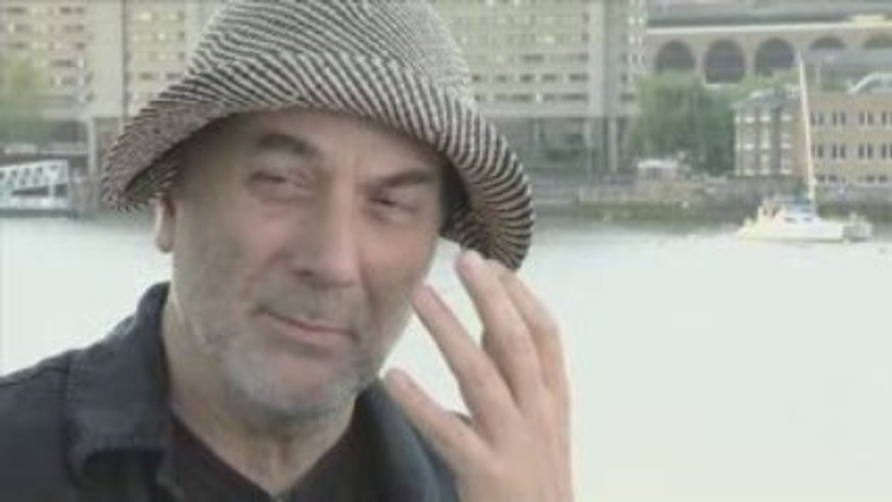 Ron Arad comments on The Wind Reactive Structure at the Supe