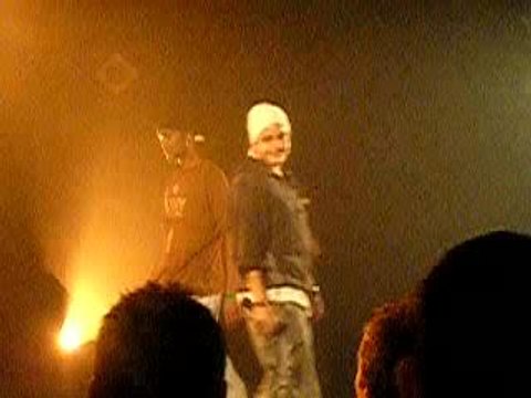 Keny Arkana Faut qu'on s'en sorte