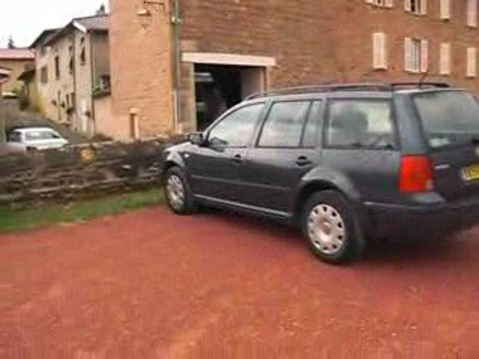 Salle 2 Dubreuil - Terrain + Entrée