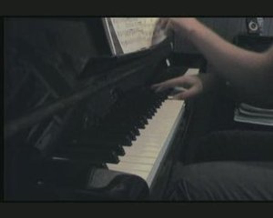 looking in Mariah Carey