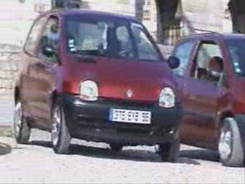 rassemblement twingo addict à paris