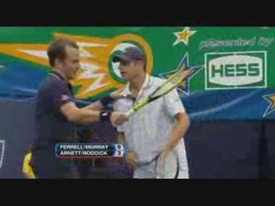 Andy Roddick and Will Arnett vs Andy Murray and Will Ferre