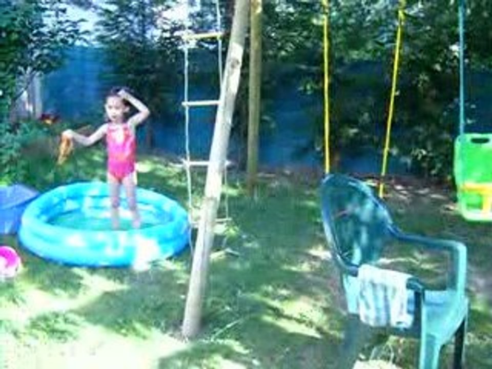 Hugo monte au toboggan 07/08/09