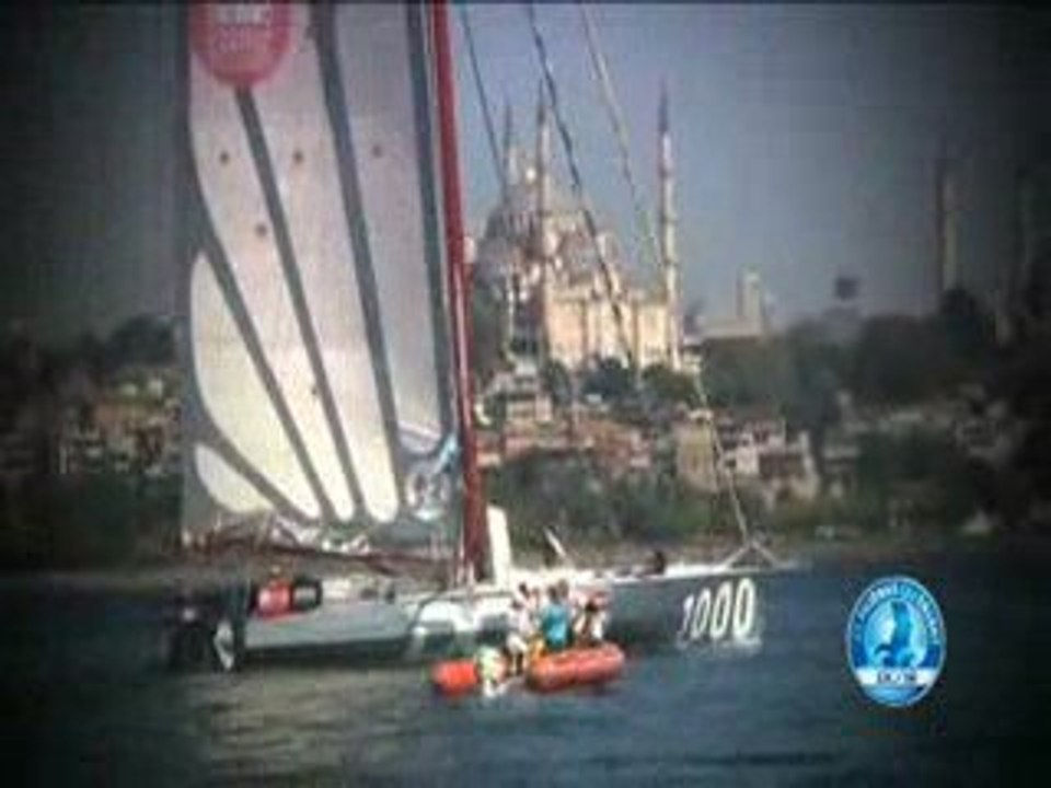 Le départ du DCNS 1000 à l'Istanbul Europa Race
