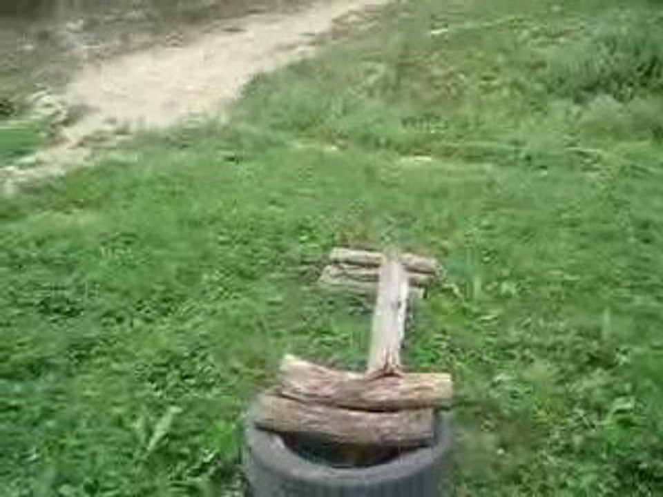 Pompom obstacle