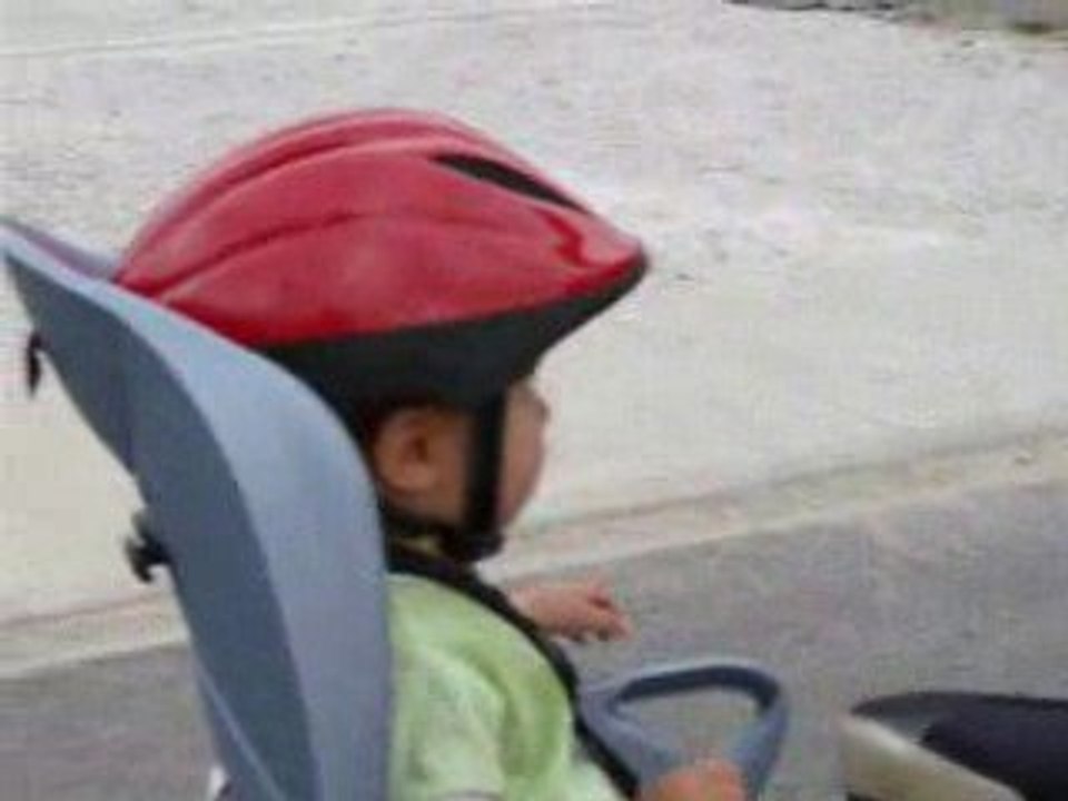 Lucile Juline et Stéph à vélo