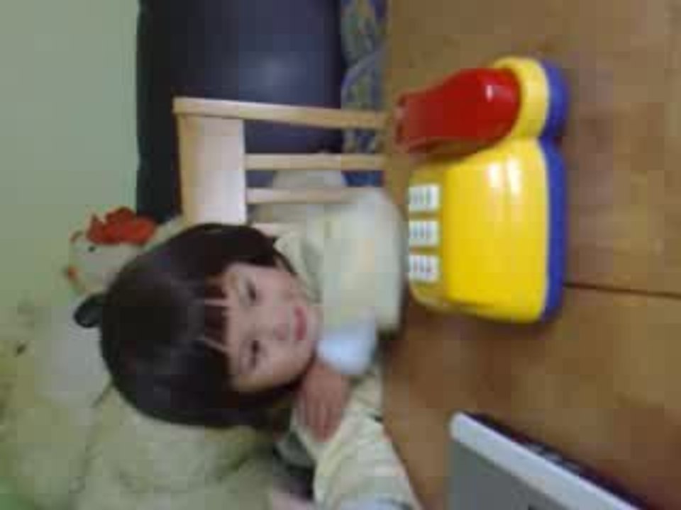 Diana make a phone call