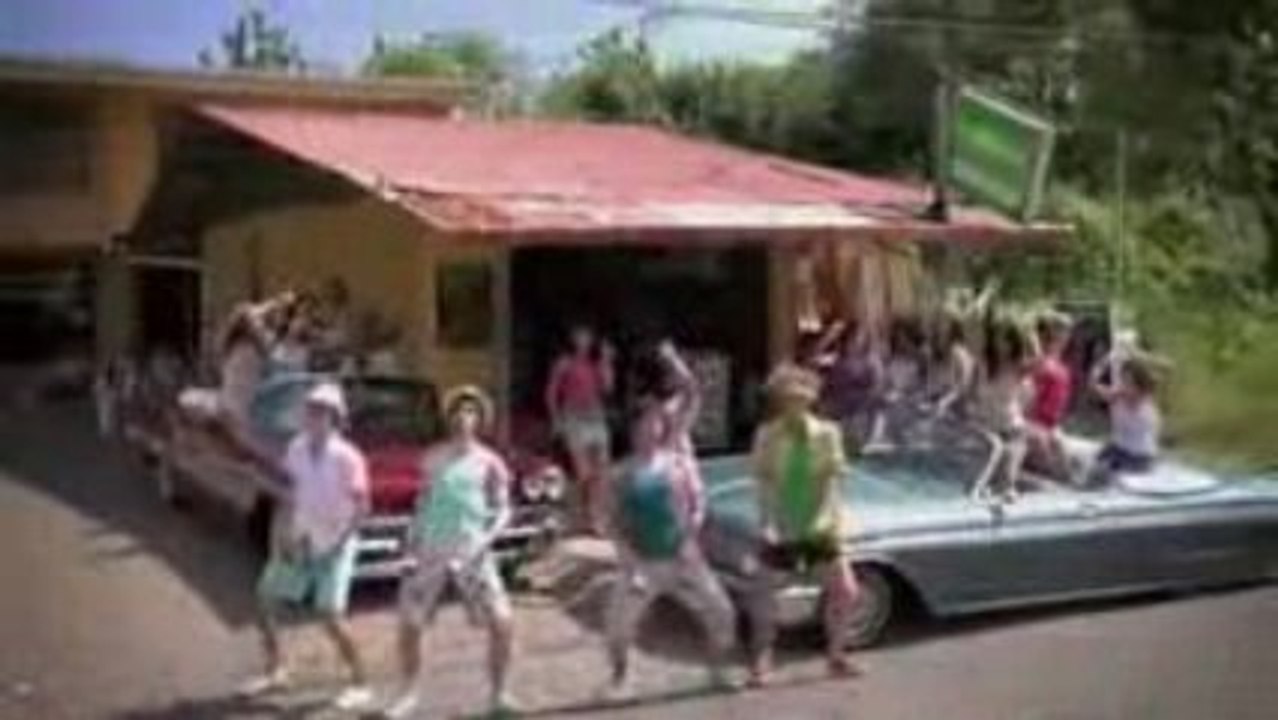 Muchas Maracas - Hot Fever