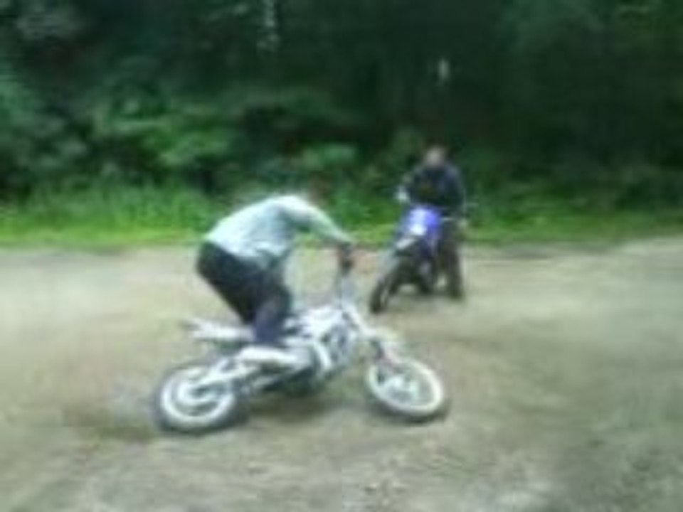 mon dirt bike 125
