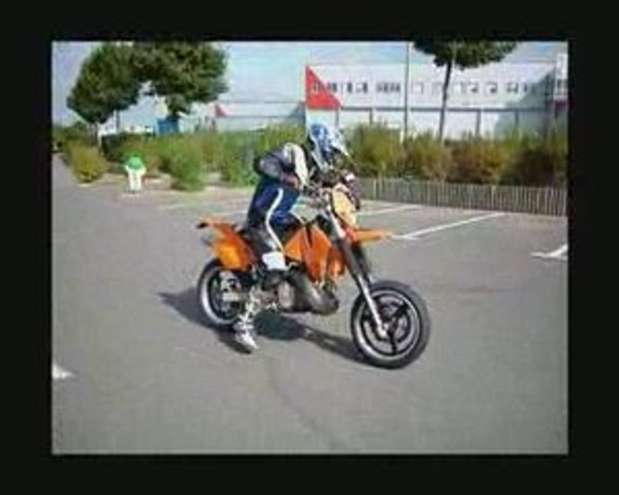 Petite cession en supermotard!