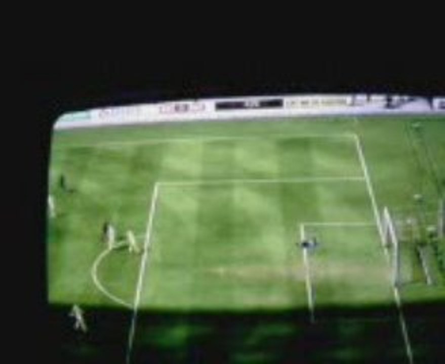 But d'Hoarau avec le PSG à Fifa 09 sur PS3