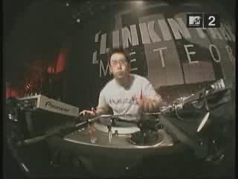 Linkin Park - Points Of Authority Live @MTV2 - HQ