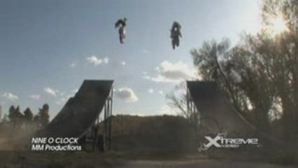 Nine O Clock - MM Productions