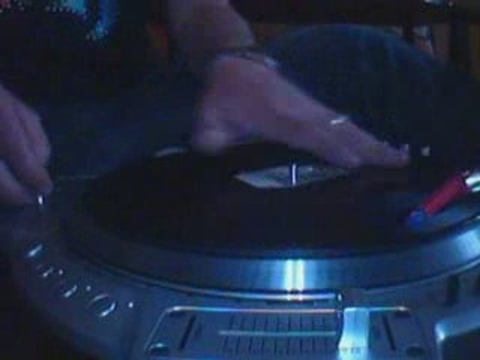 freestyle qfo dj doiiink