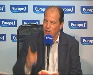 Cambadélis : Sarkozy, première victime de la taxe carbone