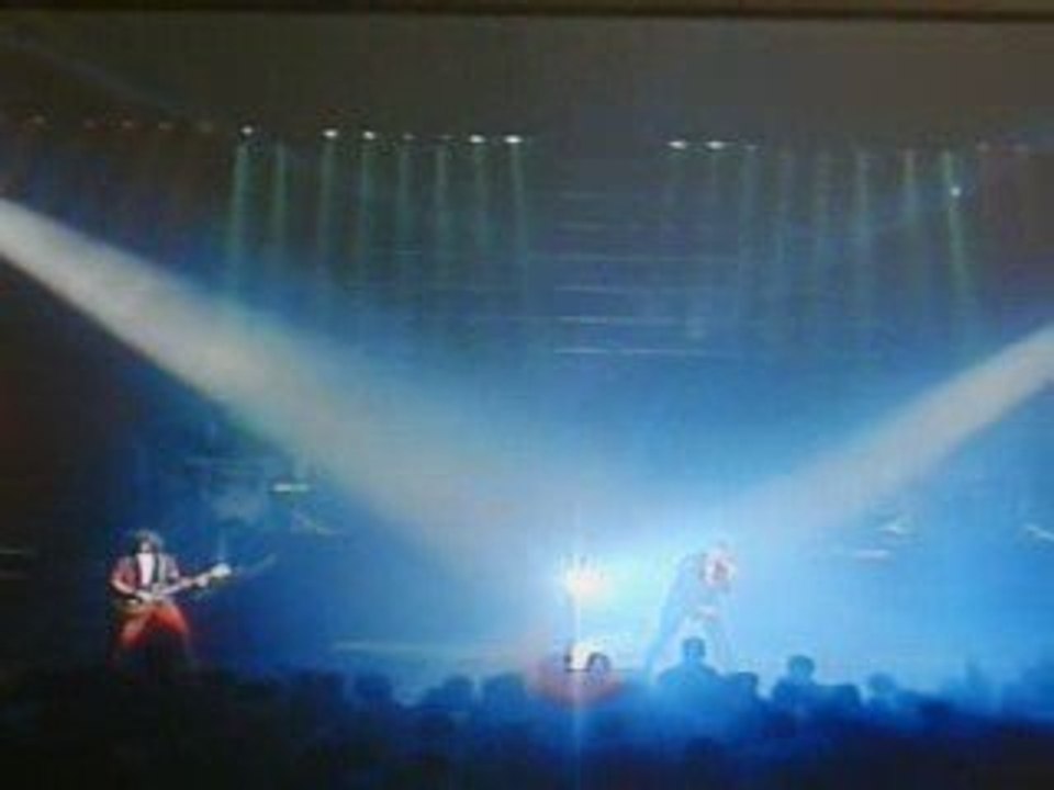 johnny hallyday je me sens si seul (zenith 1984)