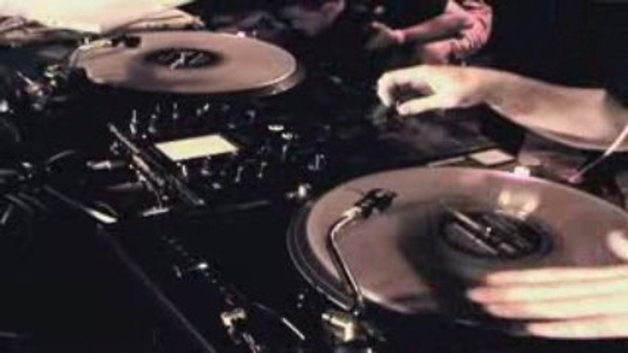 Skratch Bastid - James Brown 'I Got You (I Feel Good)'