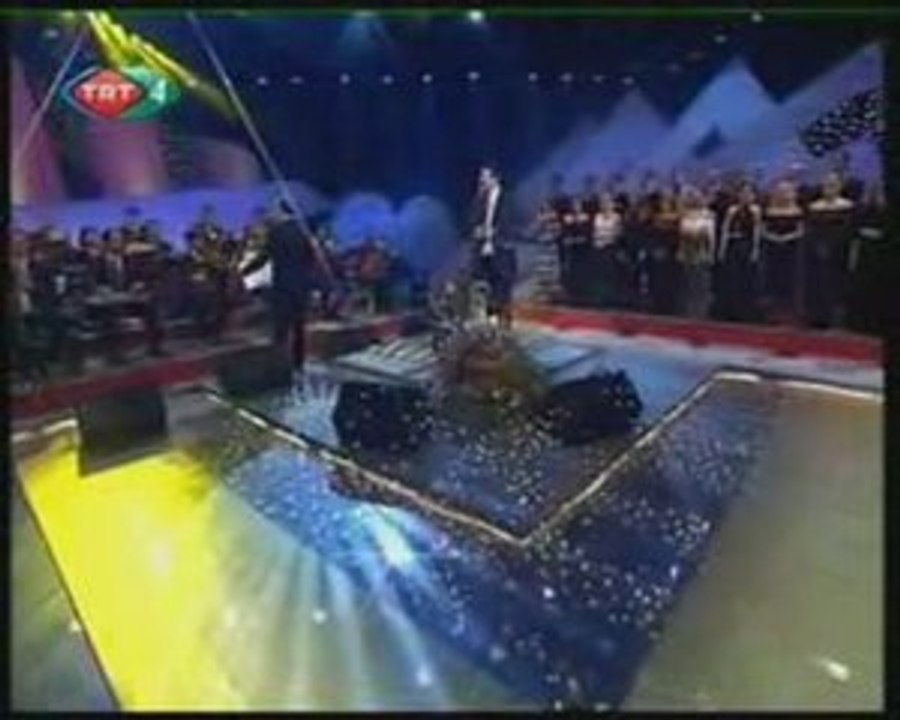 coşkun sabah menekşe gözler hülyalı