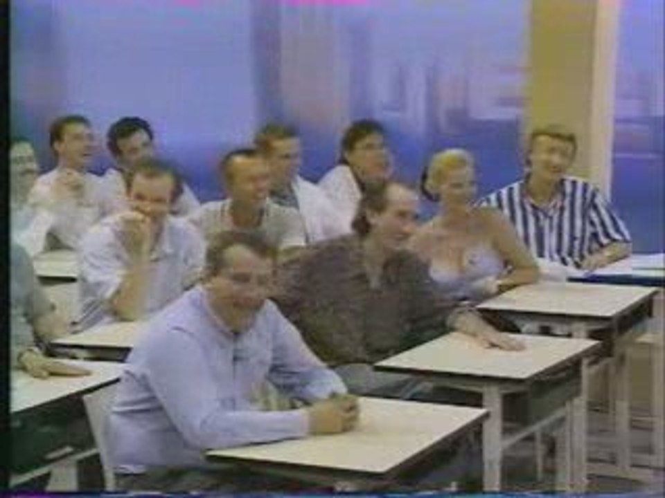 Jean-Claude Poirot imite le patron Guy Lux 1992