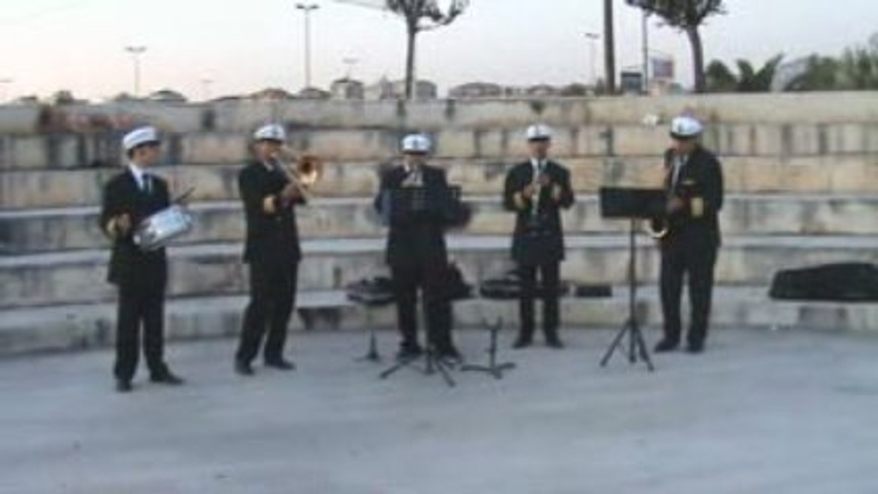 İzmir Marşı