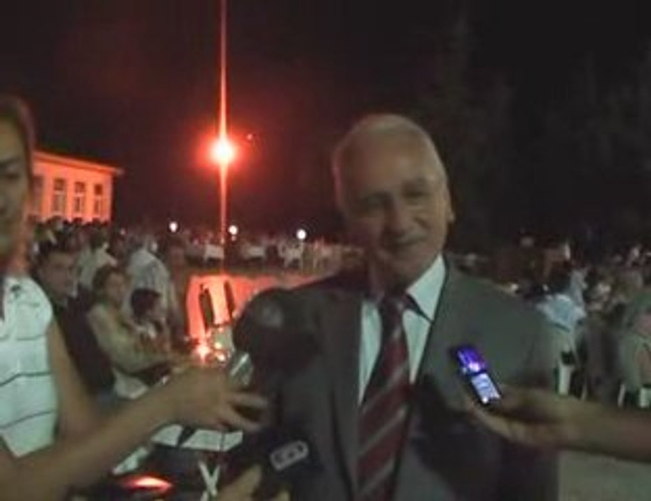 Sebahattin Akkaya'n1n iftar yemei