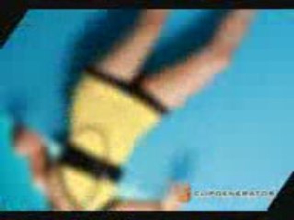 Cute inyellow_mpeg4