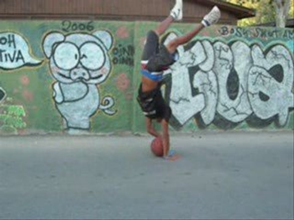 Jc-tizer streetball freestyle @ Spain...summer 2009