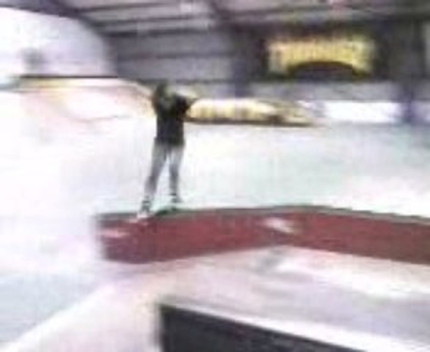 Julien Ribz Front feeb Cosa