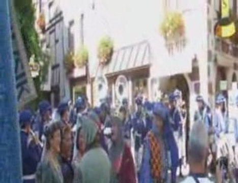 Groupes de musique et défilé grand'rue 2ème partie