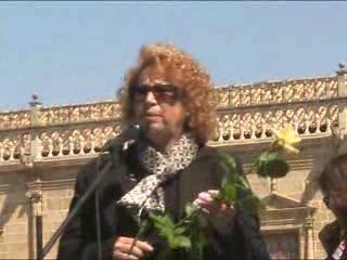 Entrega de firmas contra la siniestralidad laboral. HOAC