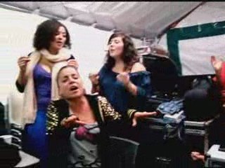 Alarache #01 : Up Tight "Mechanic Dancing"