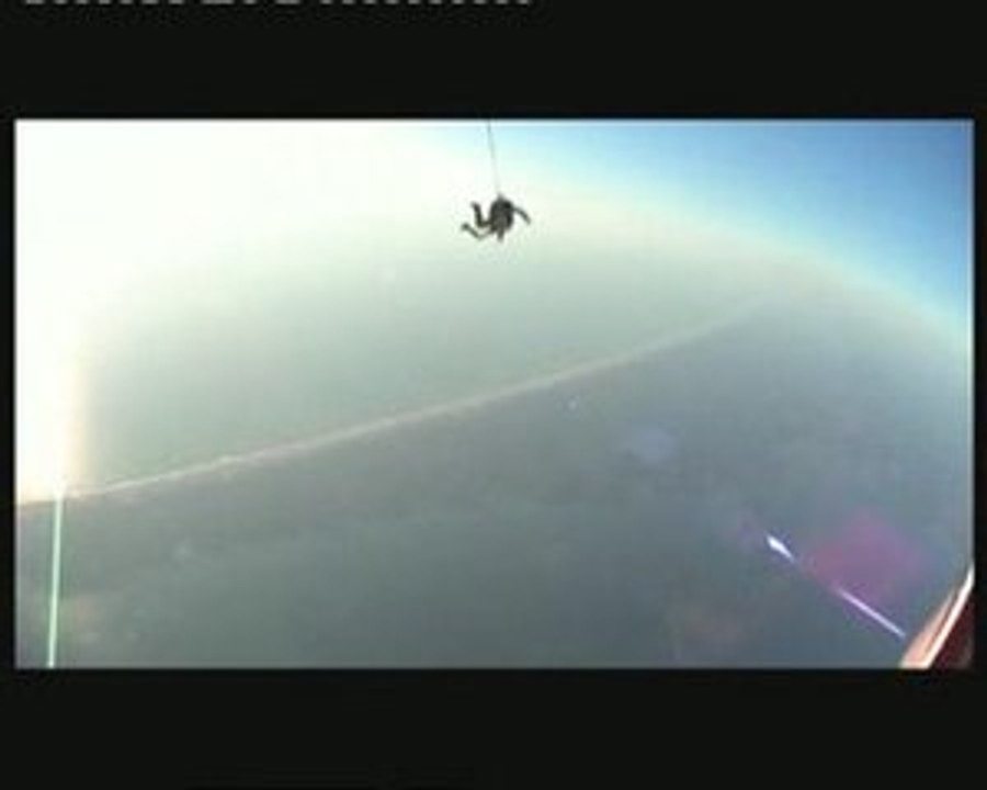 saut en parachute chantal 60ans