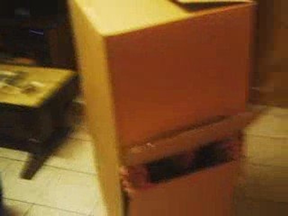 accident inouie a 2.40kmh cash car explosion