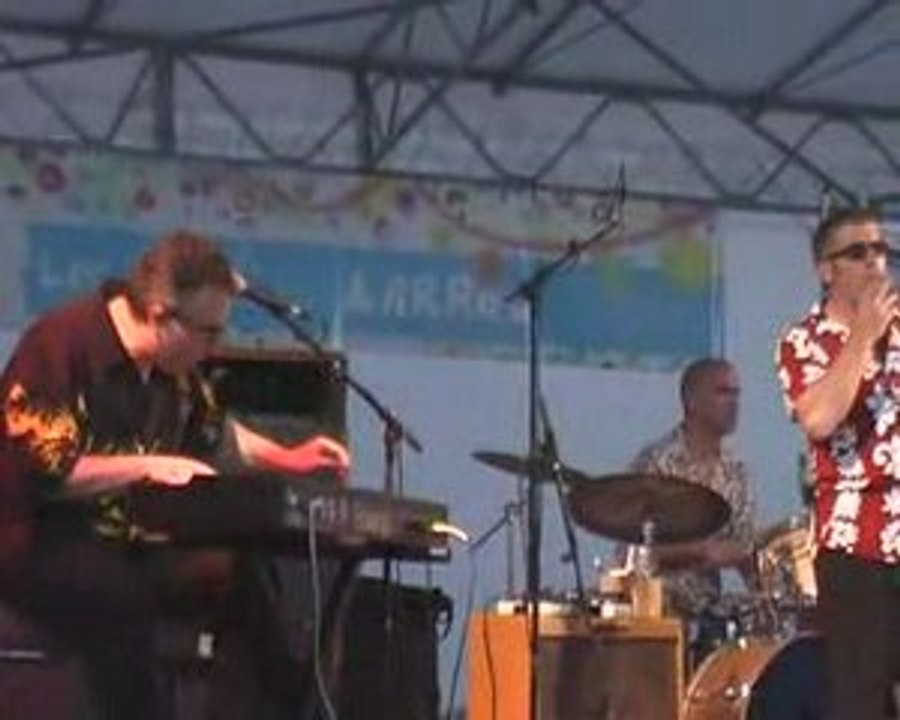 Flyin' Saucers - Gujan Mestras - 09 07 2009 - 09