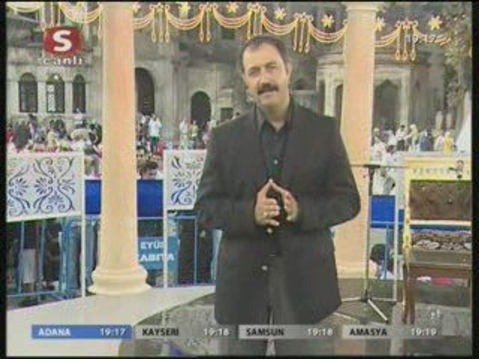 Mehmet Özgür'den Ramazan Hikayeleri / İki Kaşık Yemek