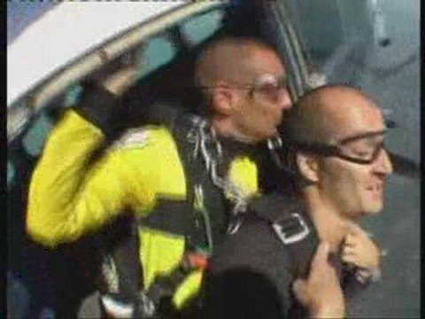 Saut en Parachute Tandem le 6/9/2009 : Kdo de mes 40 ans! :)