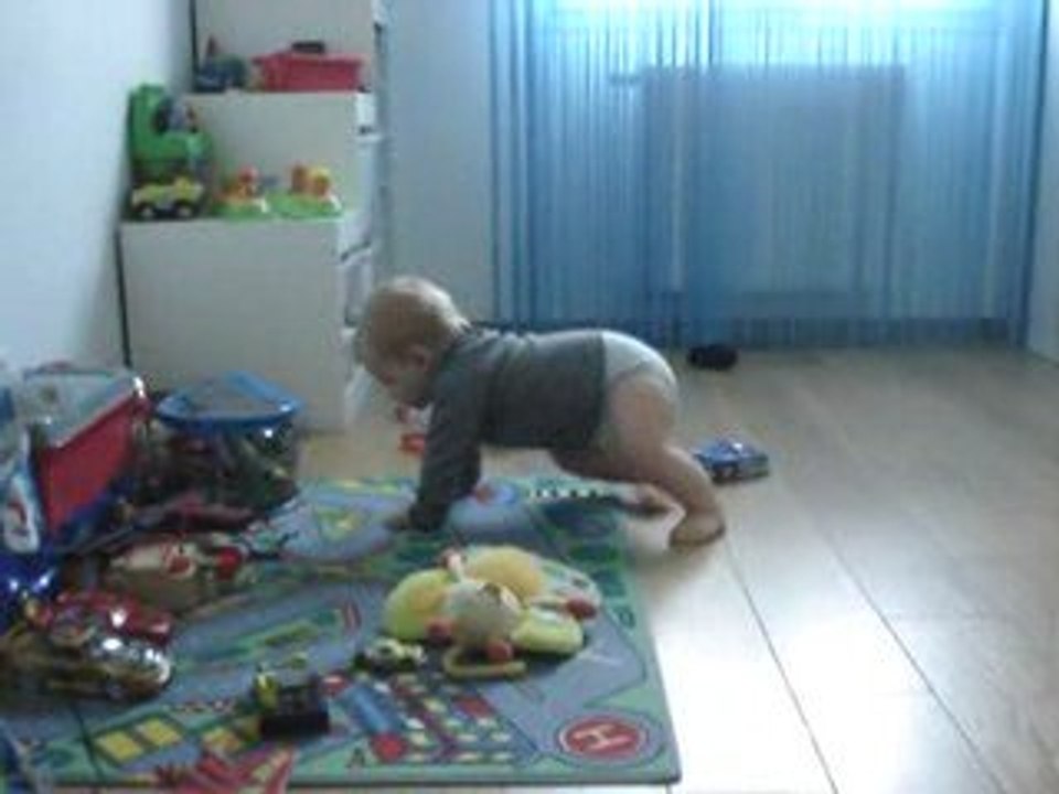 Début 4 pattes Hugo