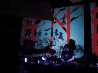 en Techno 2009  video 1 - Wighnomy Brothers