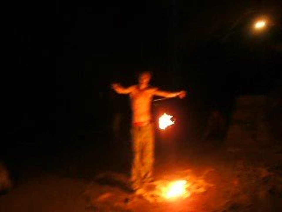 full moon party 2009 -6 aout PYROTOXY FIRE show !!!!