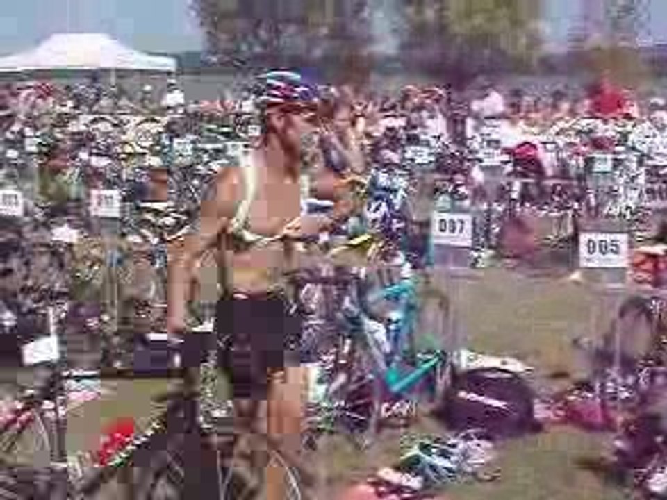 Triathlon CD ou DO Vesoul 2009 - Transition natation/vélo(3)