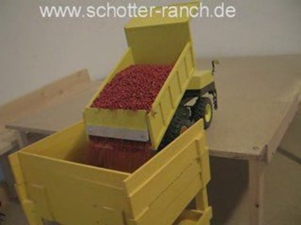 Perlini Muldenkipper DP 366C
