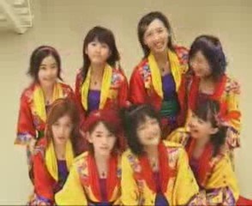 Berryz Koubou-koi no jubaku (smile version )