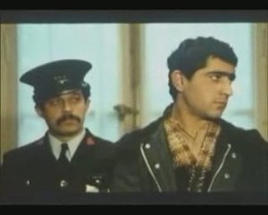 Duvar filmindeki 12 Eylül
