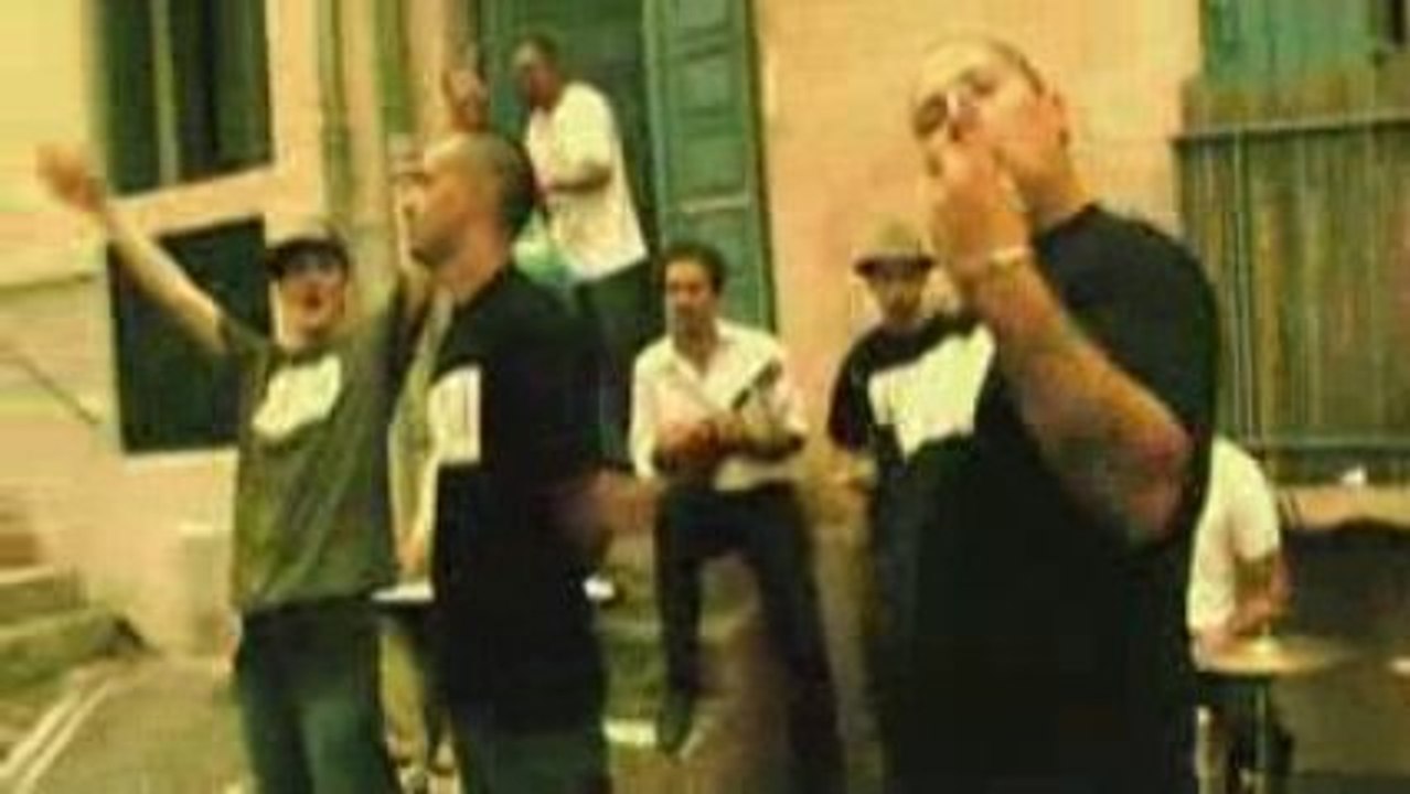 L HOMME PARLE Militants du quotidien (bonne version)